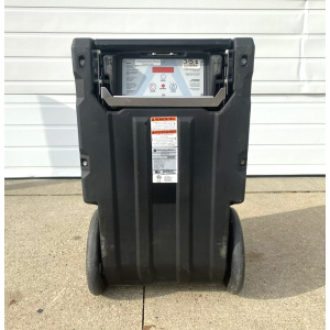 r200_black_back_1118795868